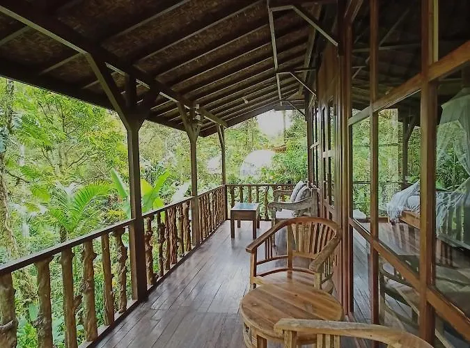 ベッド・アンド・ブレックファスト Kebun Kita Eco
